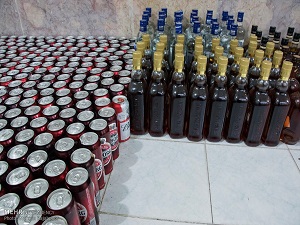 کشف و امحاء بیش از ۶۰۰۰ لیتر مشروبات الکلی خارجی در آبسرد