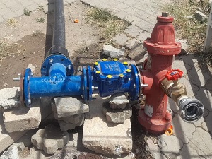 رفع موقت مشکل آب شرب آبسرد با اتصال چاه خیابان بهمن به شبکه آب
